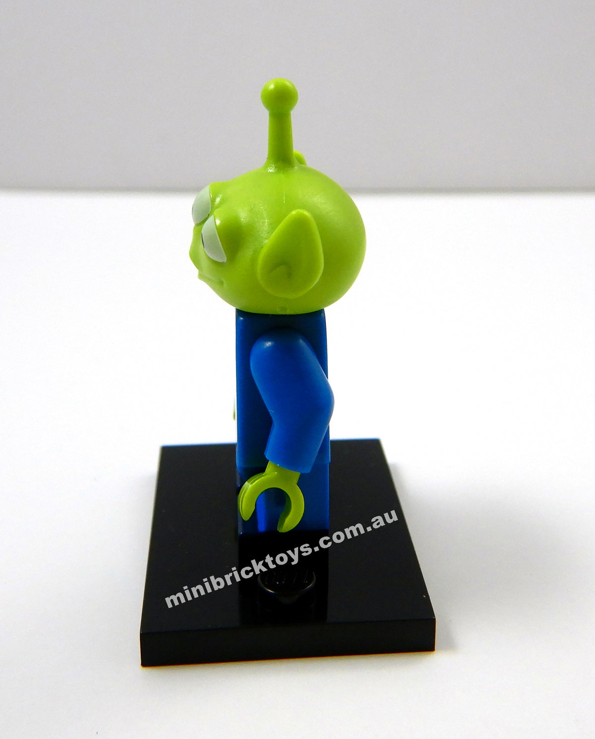 LEGO 71012 Alien Minifigure Disney Series 1