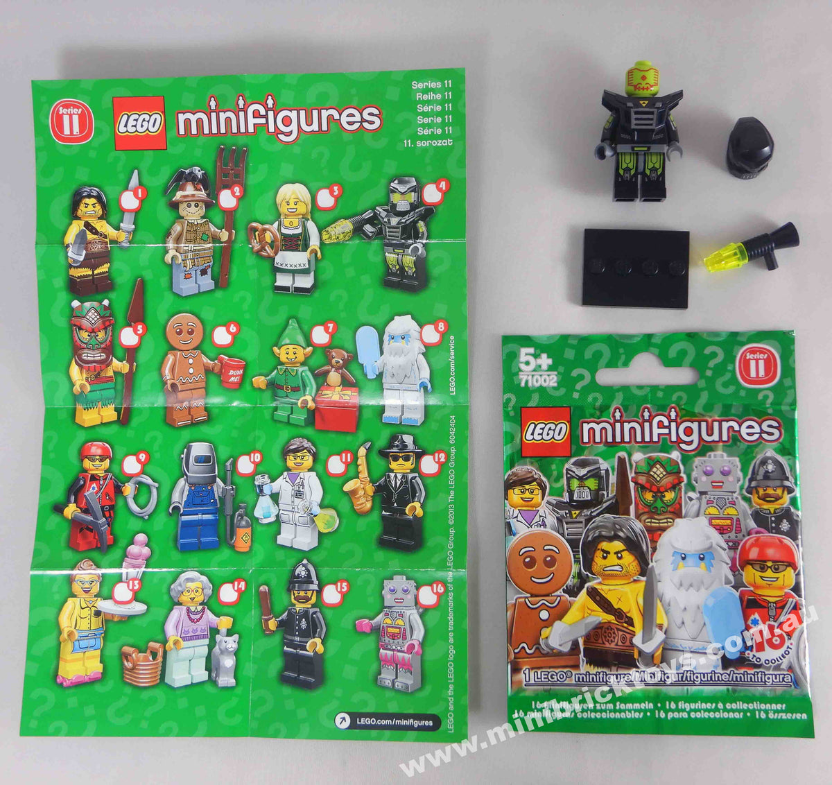 LEGO 71002 Evil Mech Space Droid Minifigure Series 11