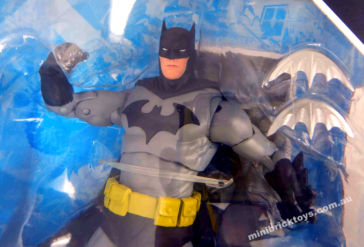 McFarlane DC Multiverse BATMAN & HUSH